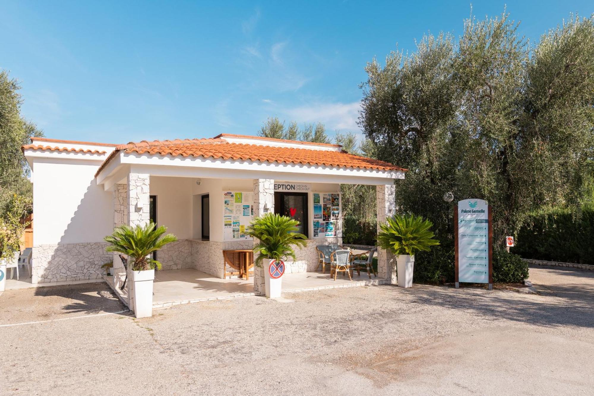 Hotel Palme Gemelle Vieste Exterior photo