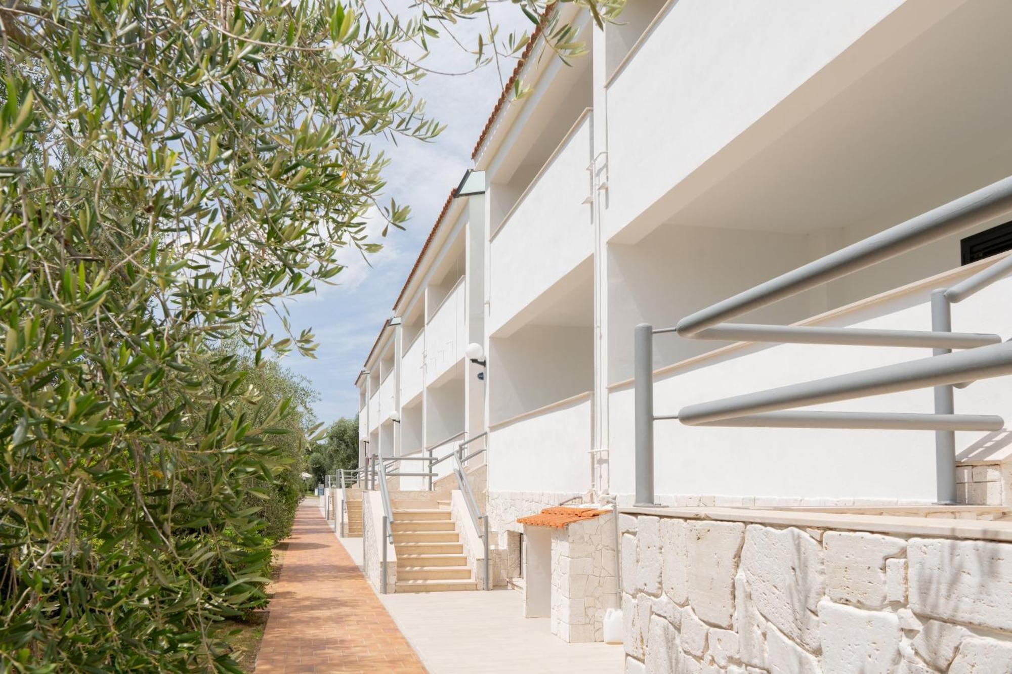 Hotel Palme Gemelle Vieste Exterior photo